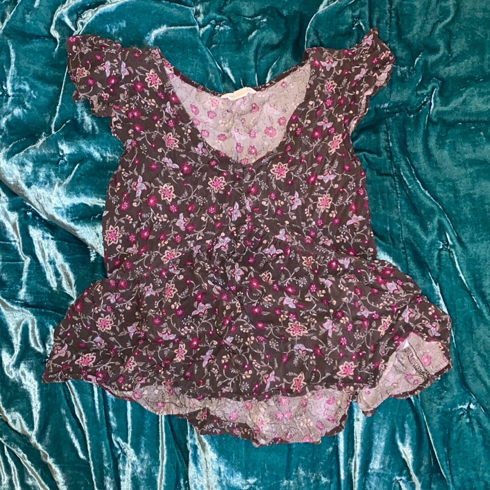floral blouse